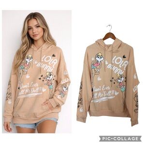 Lola Bunny Lola Bunny Light Peach Fleece Graphic Hoodie Sweatshirt Size XL